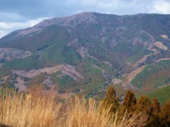 2/2 1/9に登山した登り尾が眼前に開けた