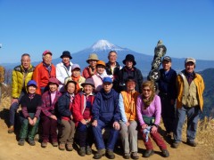 全員で浜石岳にて